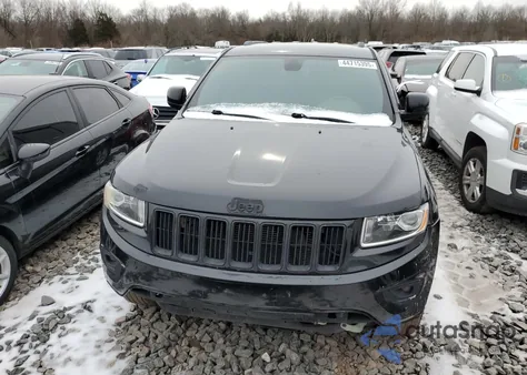 2015 Jeep Grand Cherokee Laredo z USA, uszkodzony, nr VIN 1C4RJFAG5FC939851